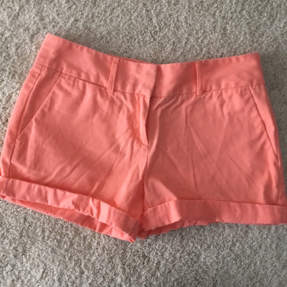 Mid length shorts